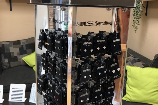 Szalon - 8000 Székesfehérvár, Piac tér 2.